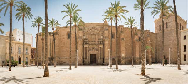 Visita guiada por la Alcazaba y catedral de Almería en Almeria