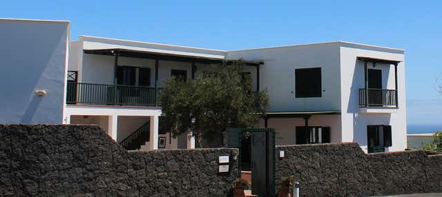 Visita guiada por la casa de José Saramago en Tias